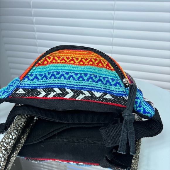 Bohemian Fanny Pack Aztect Tribal Pattern Zip Closure Festival Stash Belt Bag - Picture 6 of 8